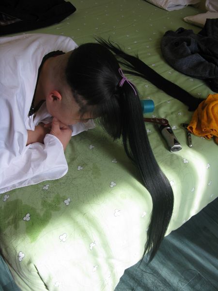 hezhitengfei cut long hair to bald-NO.82