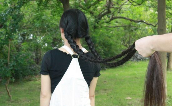 lz1226 NO.66-Girl show her super long hair(affordable)