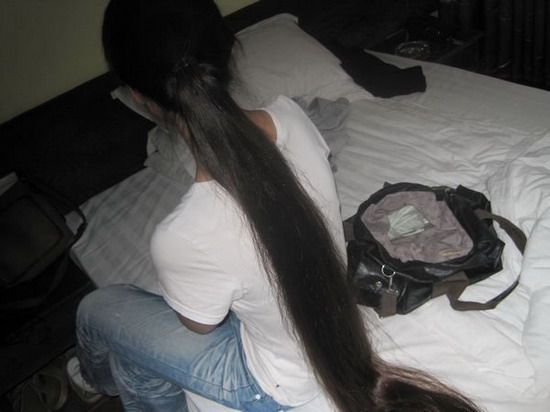 zhangyangdewo cut 1.3 meter long hair