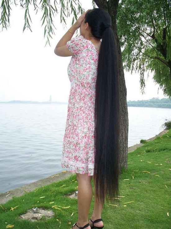 jiangxixiaowang cut 1 meter long hair