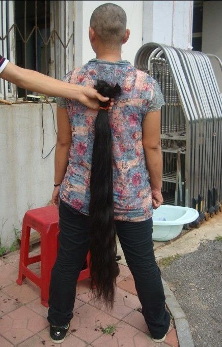 haohaizi cut 1.2 meter long hair to bald