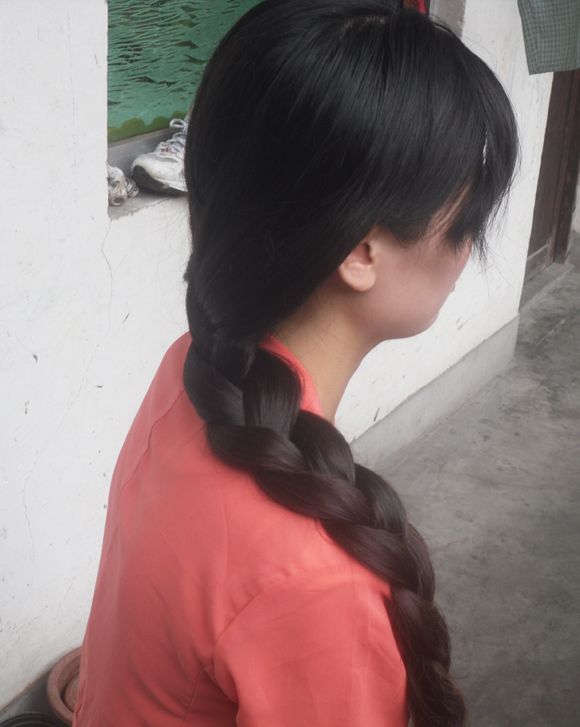 ww cut 2 young girl's long hair-NO.483