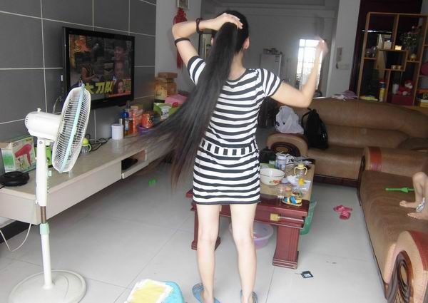 huqing cut 80cm long hair of 27 years lady-NO.236