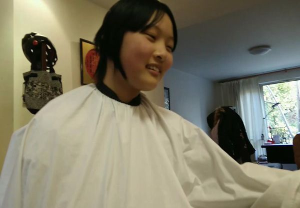 ww cut long hair of two students-NO.757